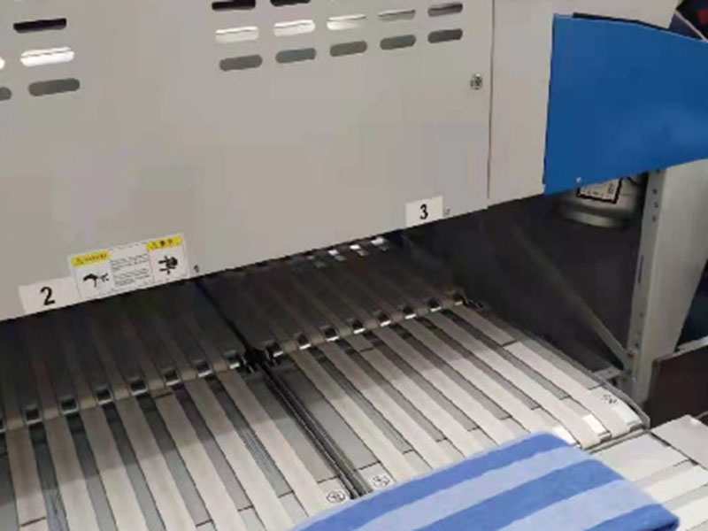 如东巾类折叠机-01